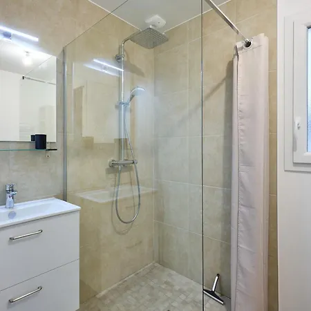 Nyaraló Le Jardin Paisible - A 2 Km De La *